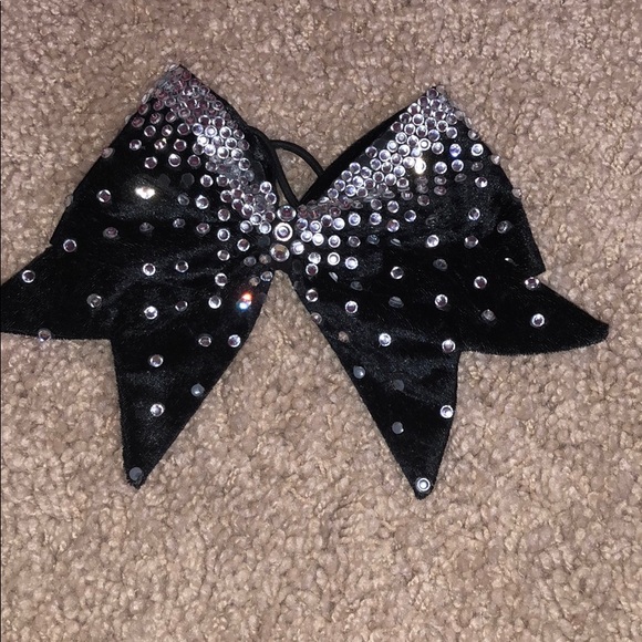 Black velvet rainfall sparkle bow - Picture 1 of 1